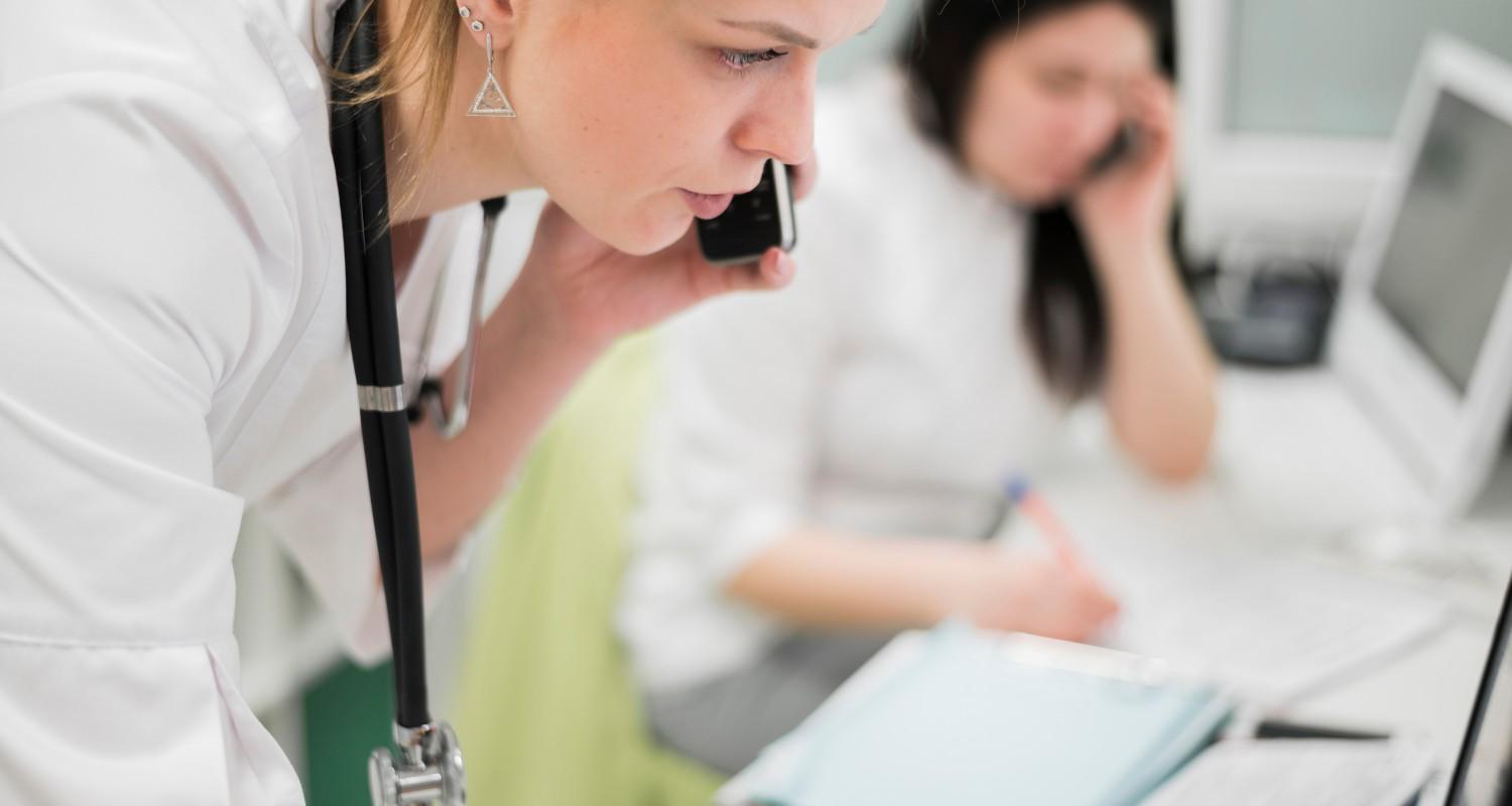 Dolgotrajna bolniška - največ strahu za samostojne podjetnike